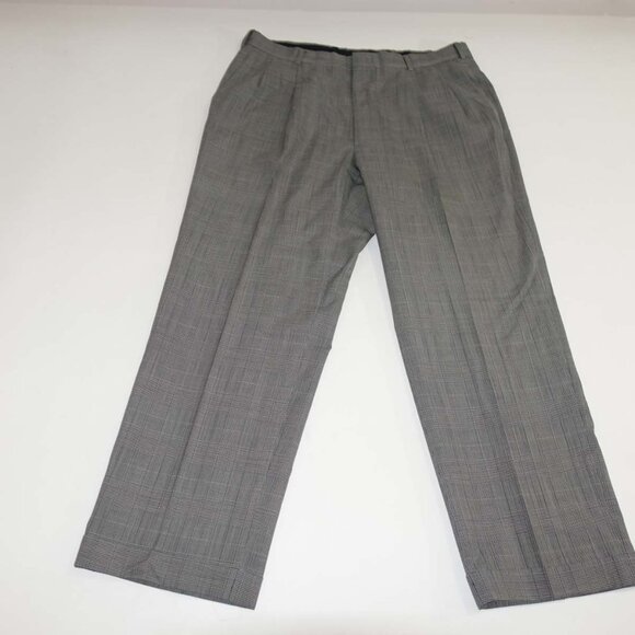 Hart Schaffner Marx Men's 2 Button Suit Size 42 Regular 35 x 29 Gray 100% Wool - Picture 2 of 15
